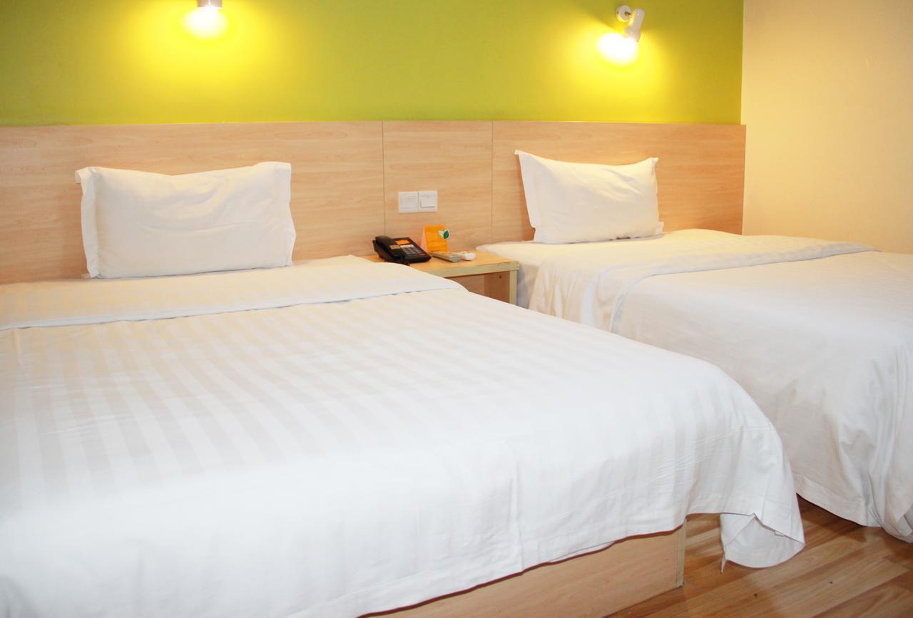 7Days Inn Huludao Xingcheng Hot Spring Street Dış mekan fotoğraf