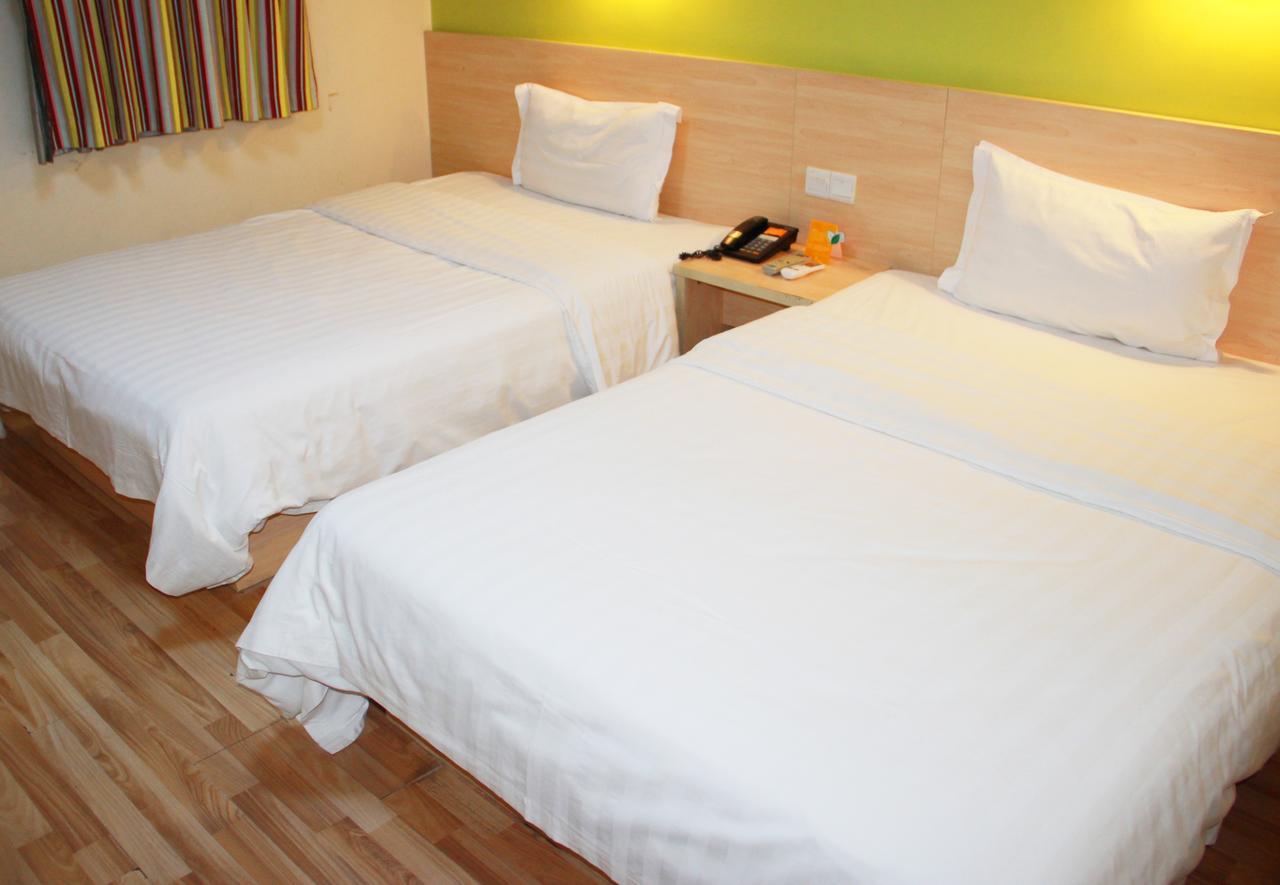 7Days Inn Huludao Xingcheng Hot Spring Street Dış mekan fotoğraf